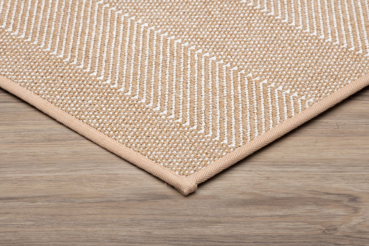 60 Rattan