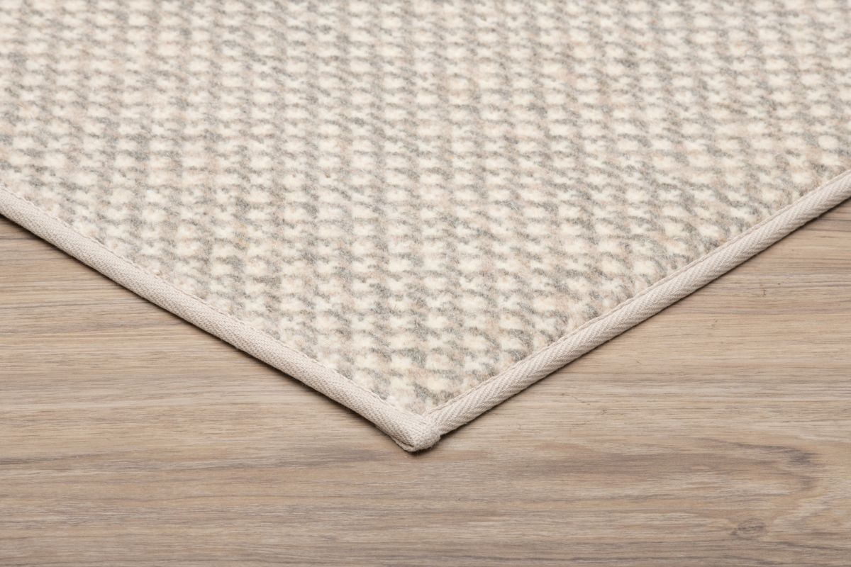 T01001317_SAMPLE